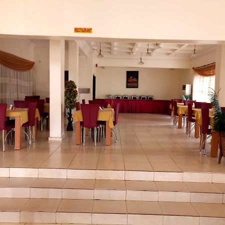 Hotel Benizia Asaba Exterior photo