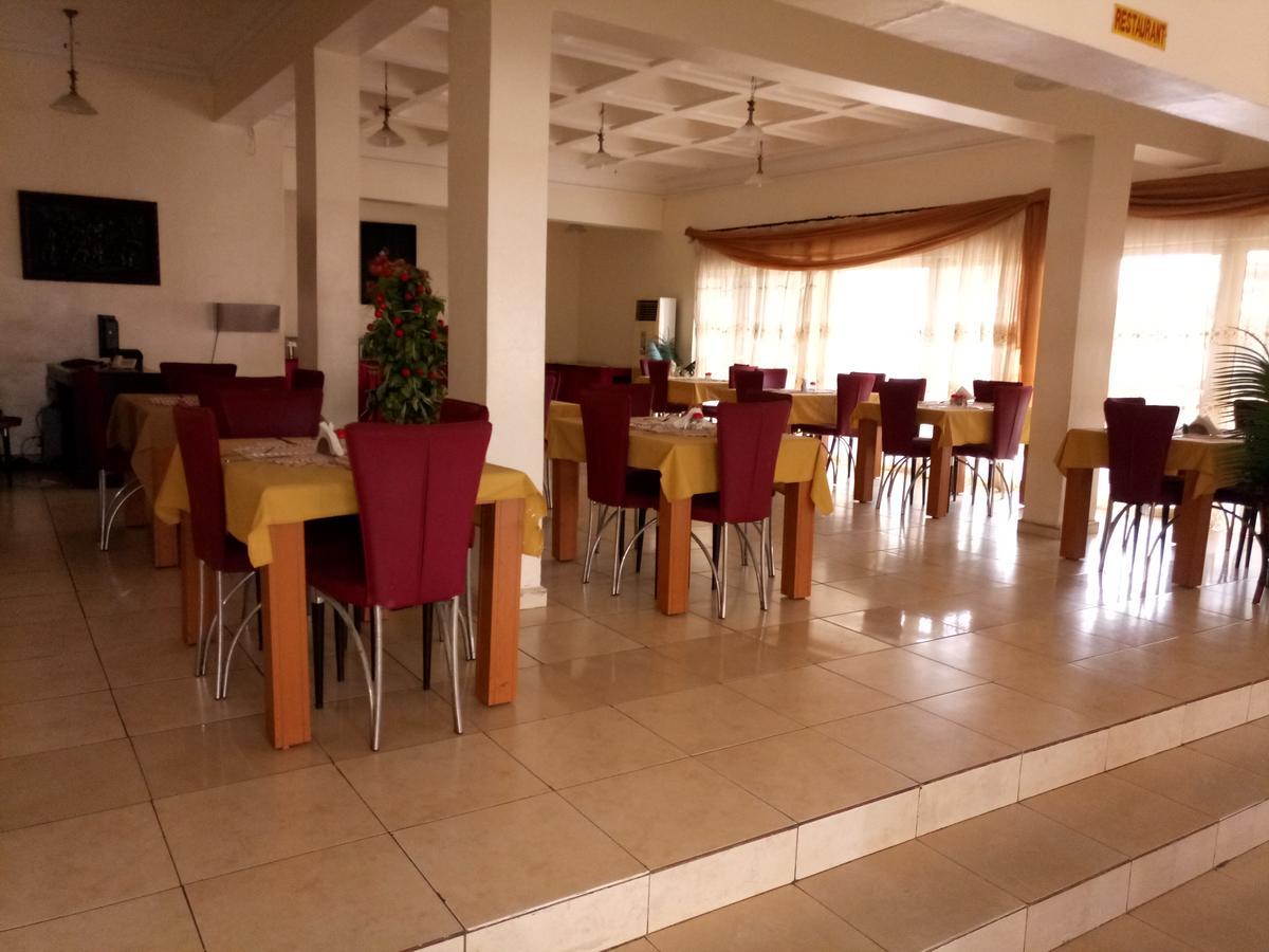 Hotel Benizia Asaba Exterior photo